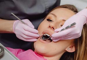 The Importance of Regular Dental Checkups: Dentist in Boynton Beach Explains